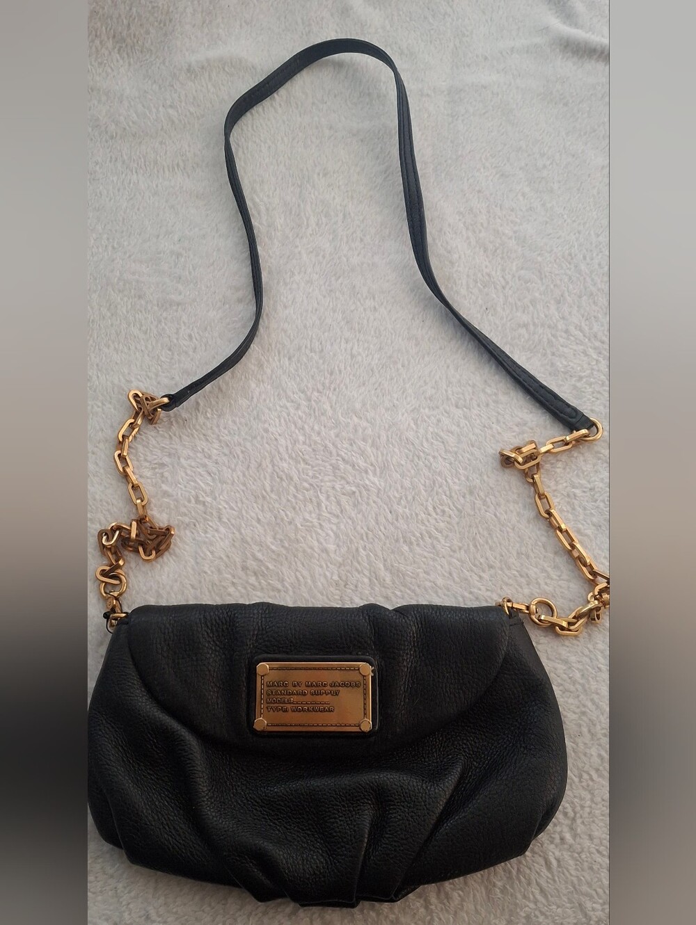 Marc by Marc Jacobs Q Carly cross body
